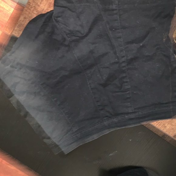 black high waisted booty jean shorts - Picture 4 of 5